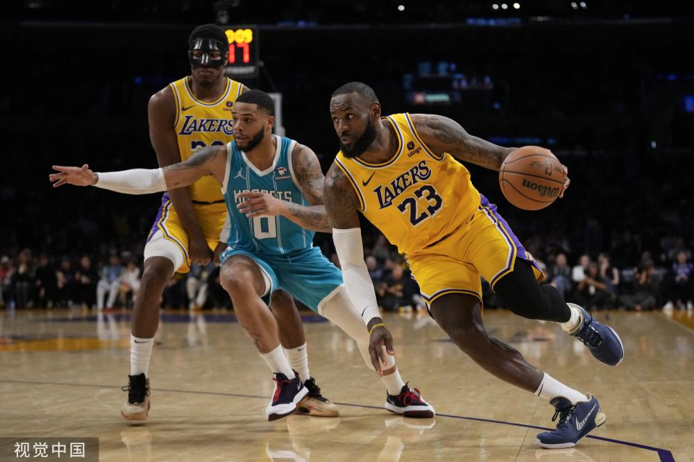 随着切尔西4-0，英超最新积分榜：争四形势又乱了，曼城跌出前四.